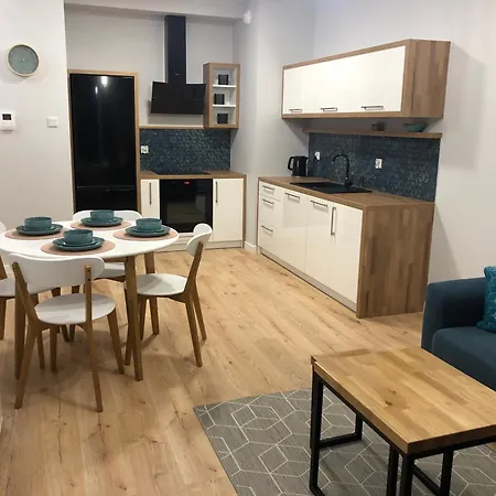 Lazur Apartament 格但斯克
